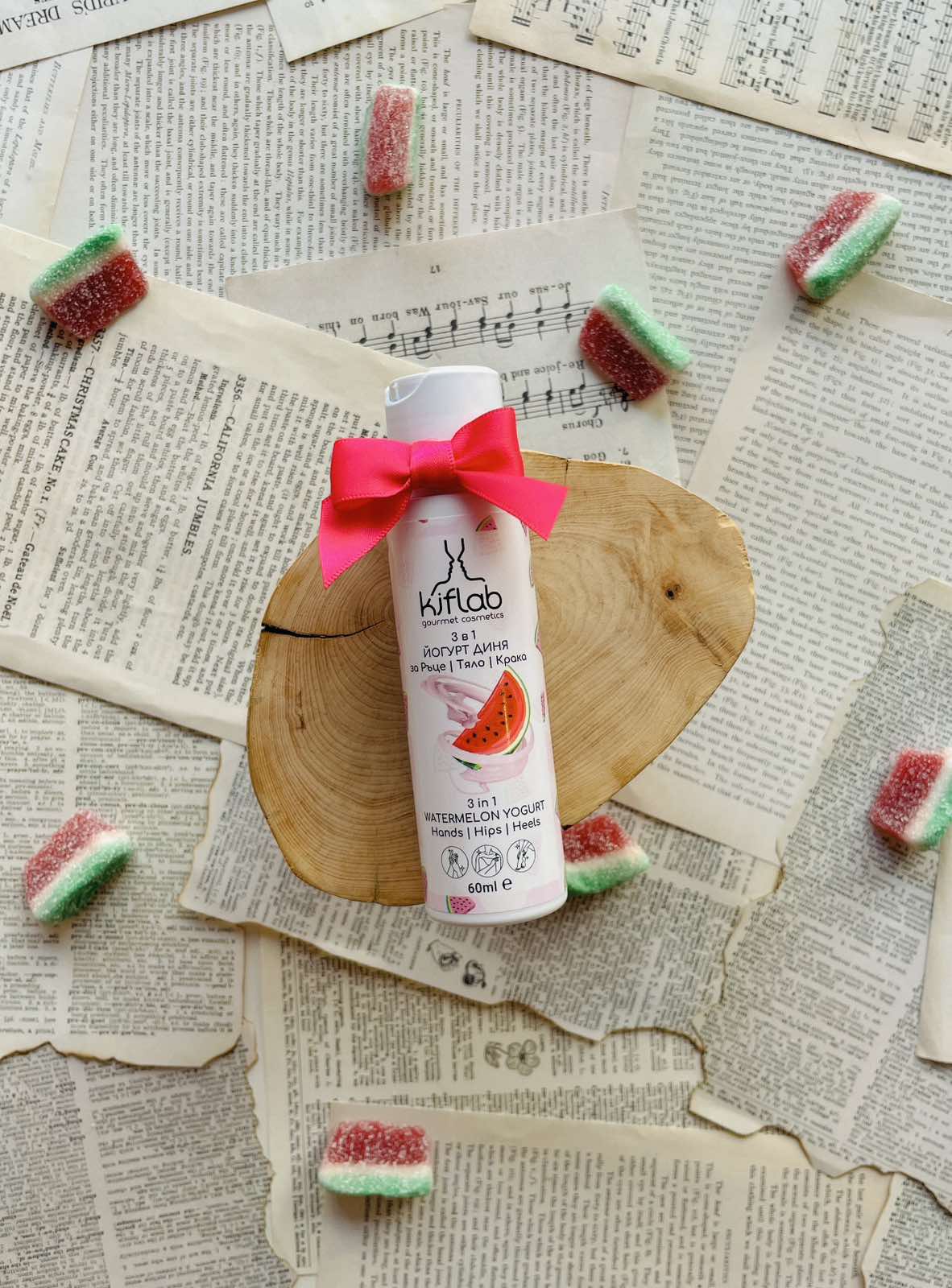 Месечна абонаментна книжна кутия