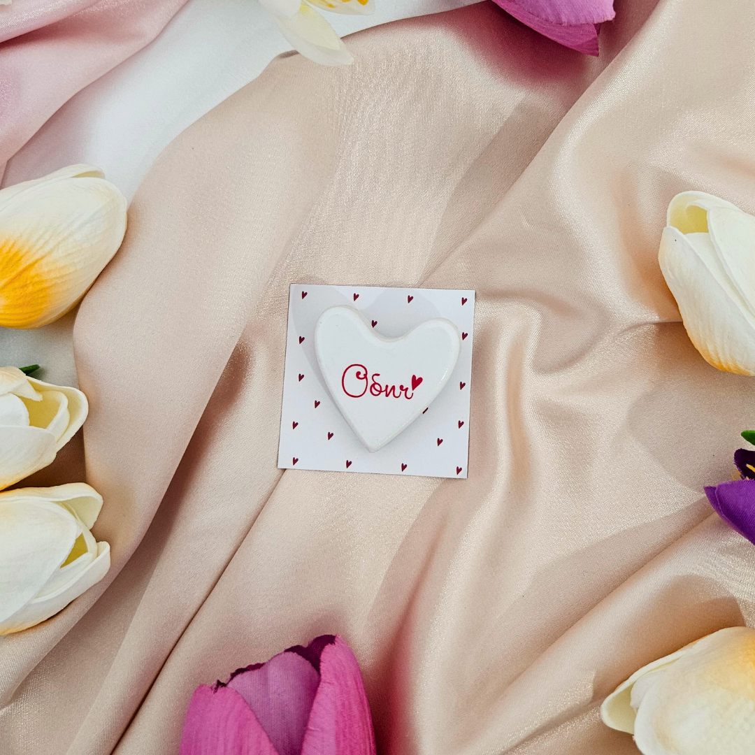 Брошка сърце – мартеница