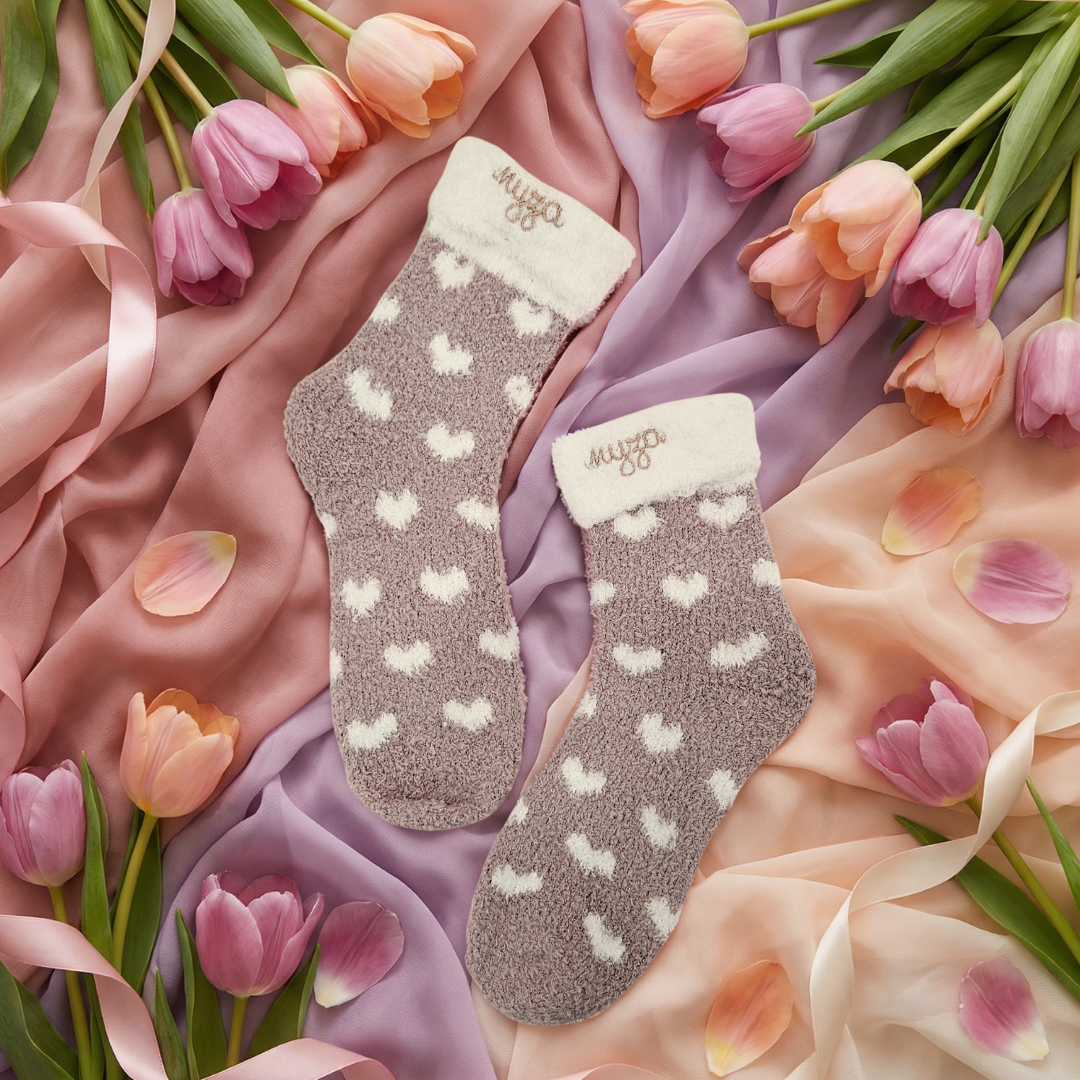 8 ИЗНЕНАДИ ЗА 8 МАРТ – 🌸 КУТИЯ ЗА НЕЯ 🌸