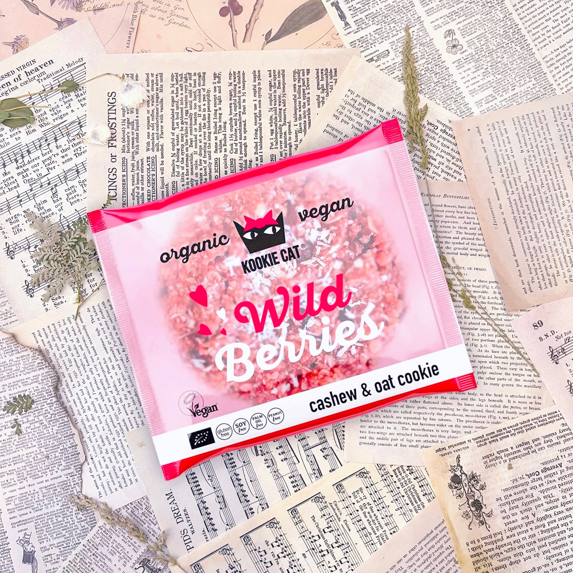 Месечна абонаментна книжна кутия