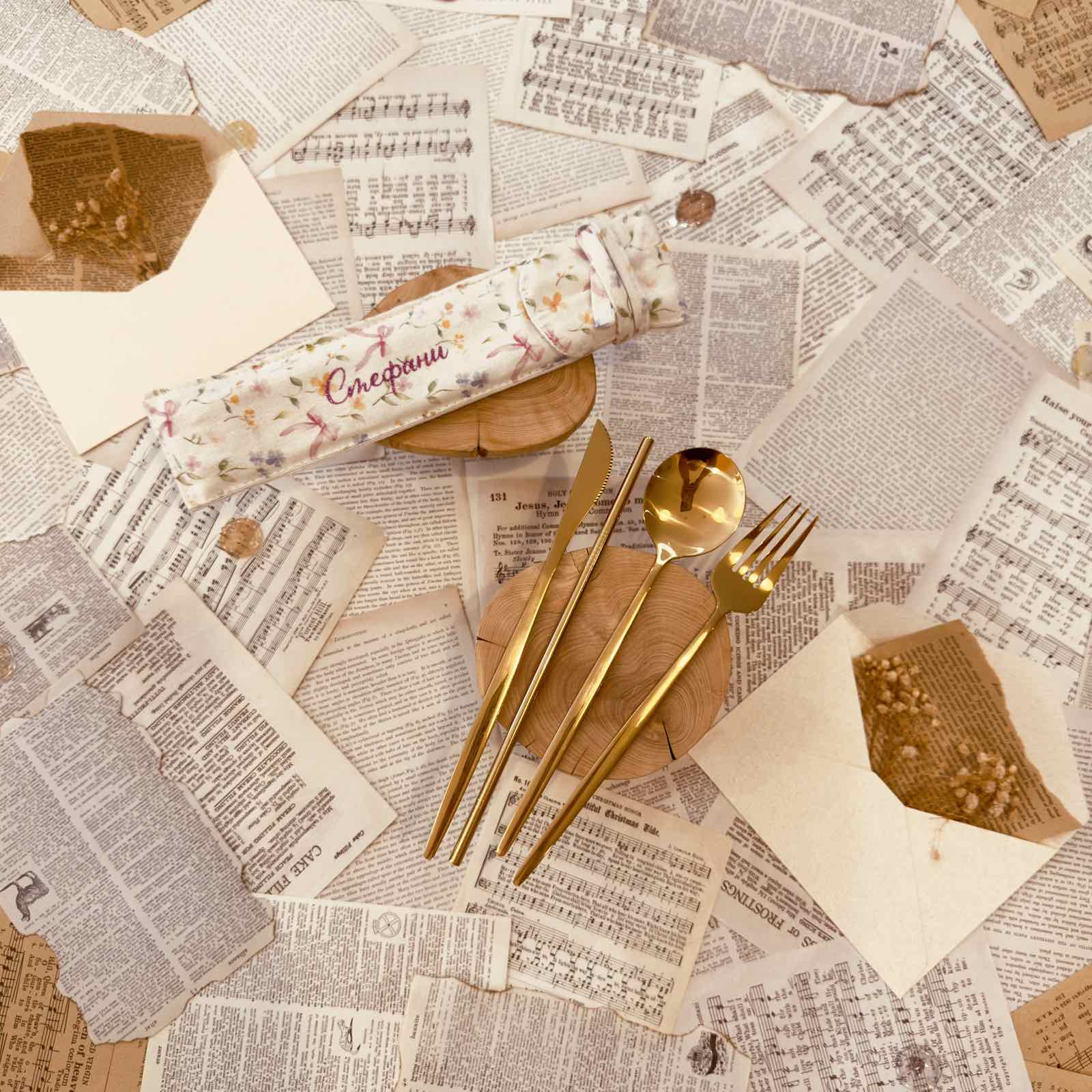 Месечна абонаментна книжна кутия